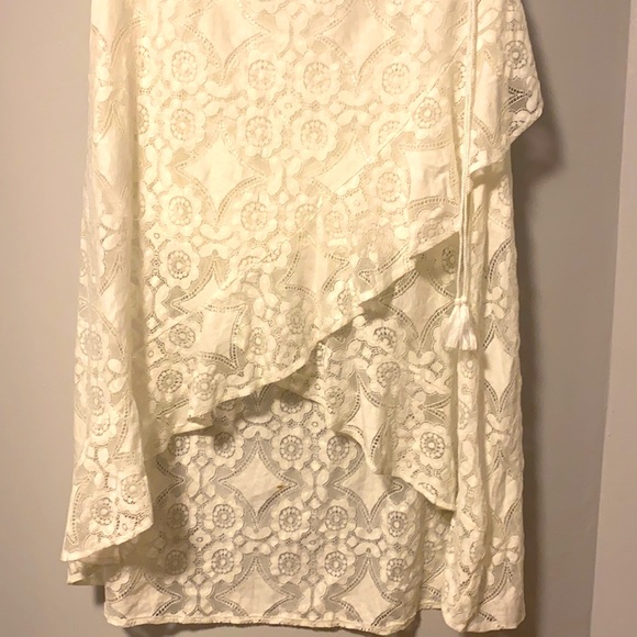 ICONIC HIGH SKIRTS - Picture 2 of 3